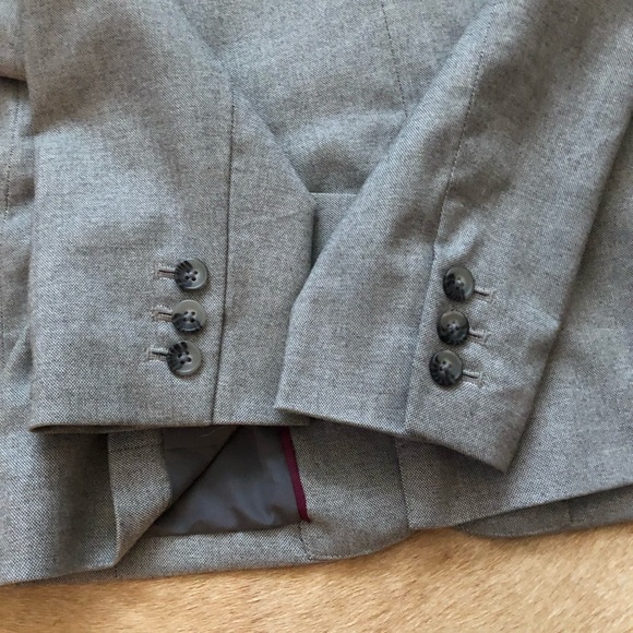 BANANA REPUBLIC Grey Blazer - Picture 7 of 10